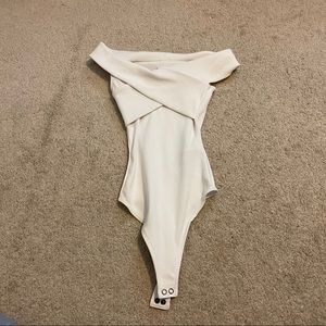 abercrombie off the shoulder bodysuit
